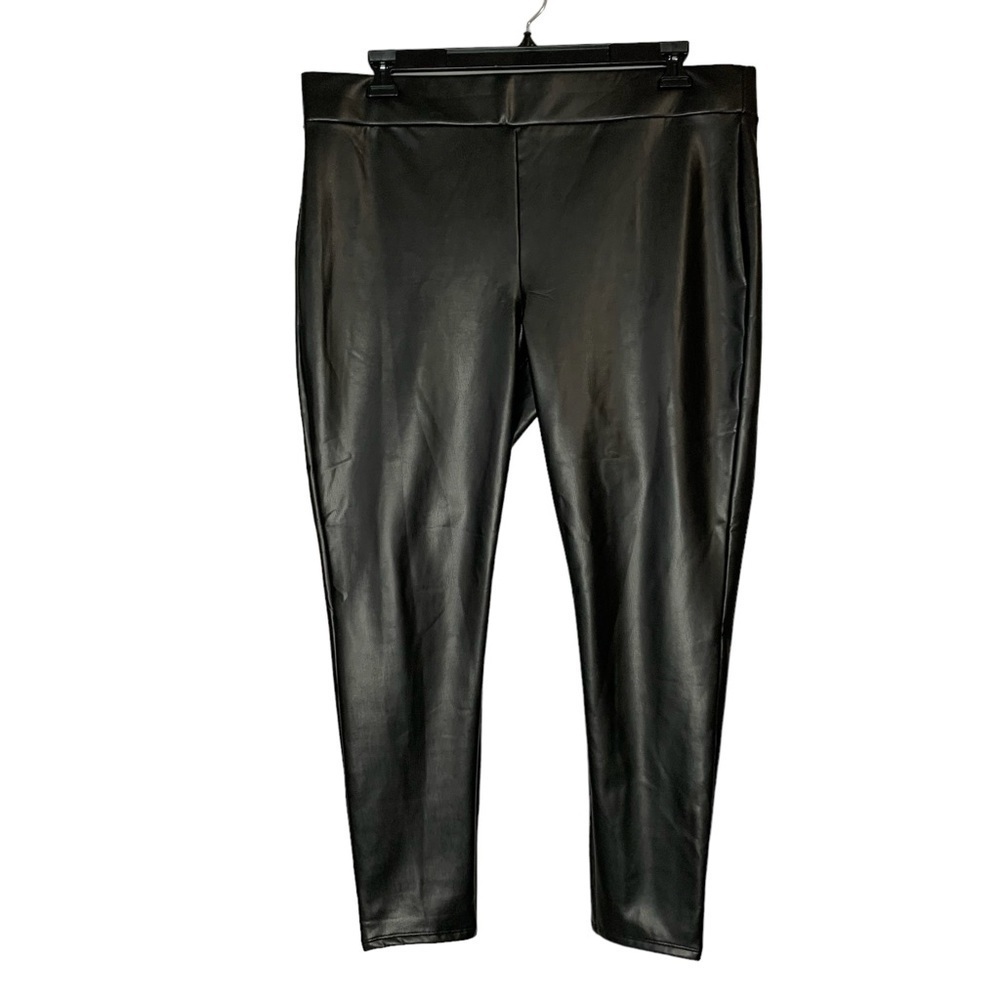Loft faux leather‎ stretchy pull on black legging pant. EUC Size XL